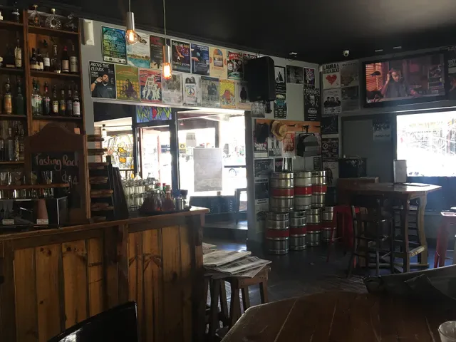 Station Bar & Woodfired Pizza