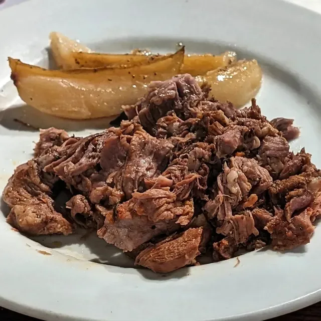 STEKI taverna