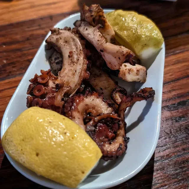 STEKI taverna