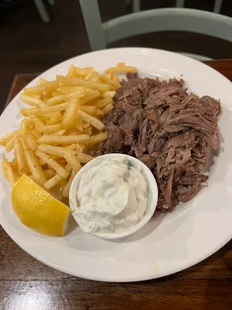 STEKI taverna