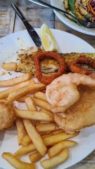Steve Costi's Famous Fish