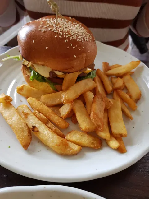 Sugar Salt Cafe