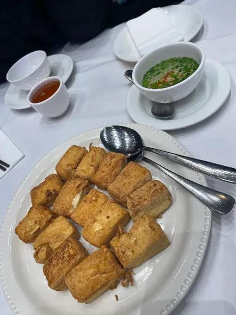 Sunny Seafood Restaurant Mortdale 伟洋海鲜酒楼