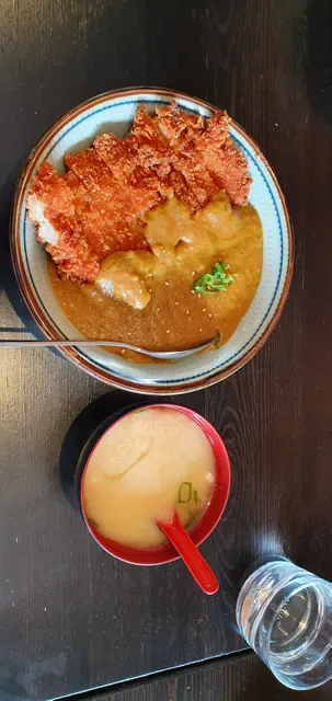 Sushi Sankaku (Seaforth)