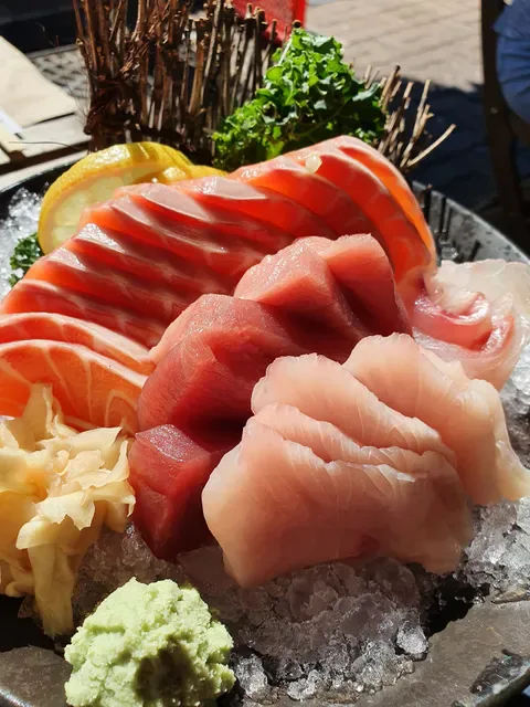Sushi Sankaku (Seaforth)