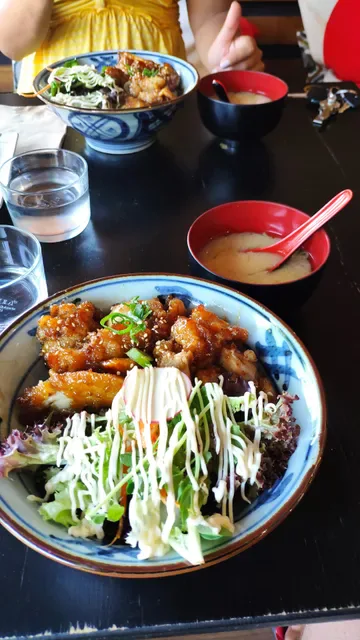 Sushi Sankaku (Seaforth)