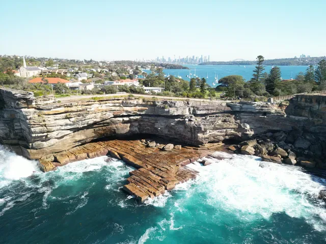 Sydney Harbour National Park Gap Bluff