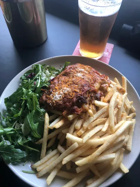 Sydney Park Hotel