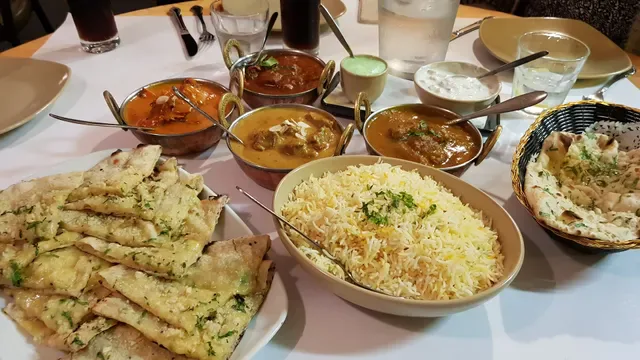Tandoori and Curry Club