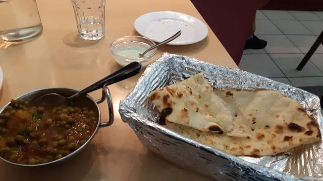 Tandoori Hut Newtown