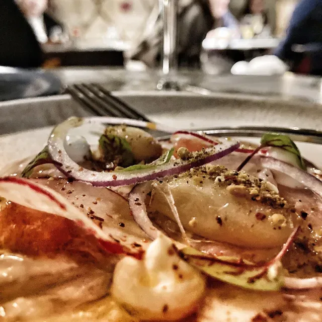 Tayim Restaurant and Bar