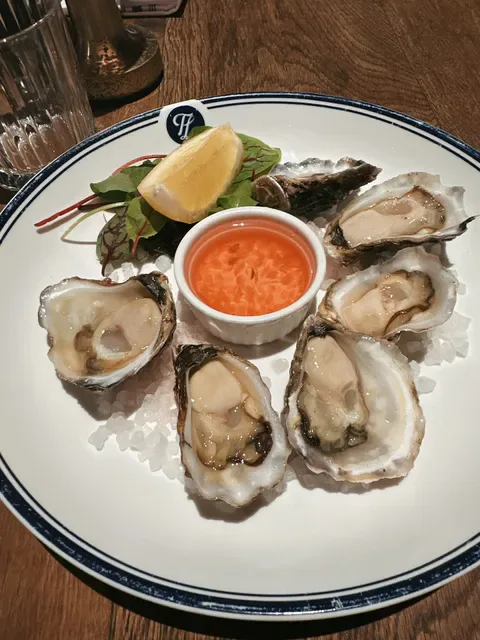 Teddy Larkin’s Seafood & Steakhouse