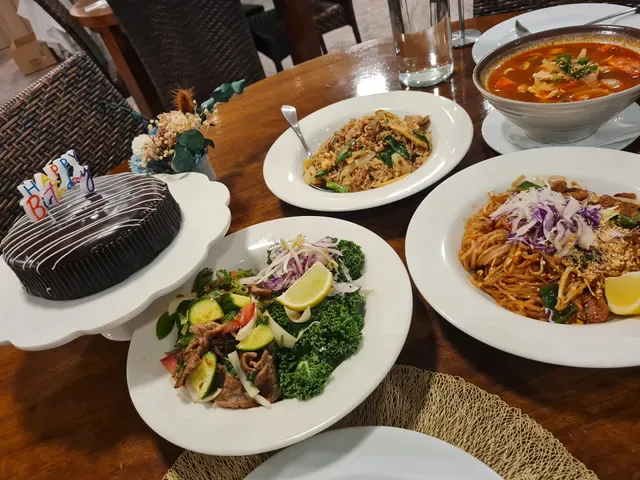 Thai Centric Mall Restaurant
