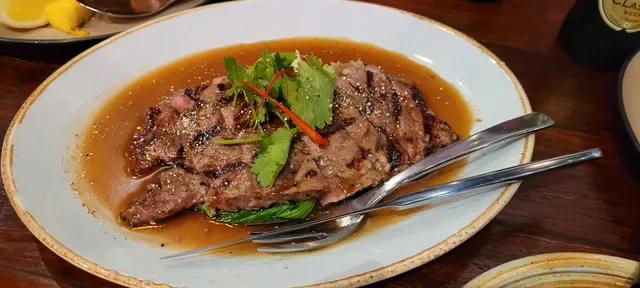 Thai Riffic Newtown
