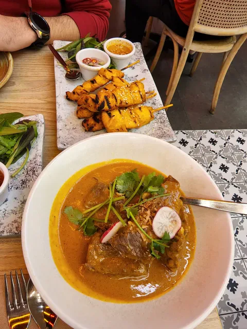Thai Riffic St Clair