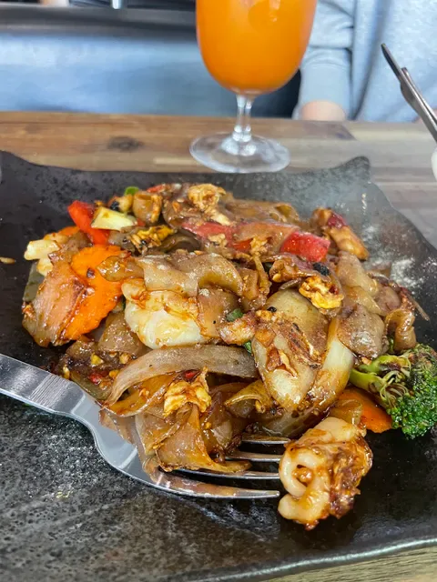 Thai Tharee