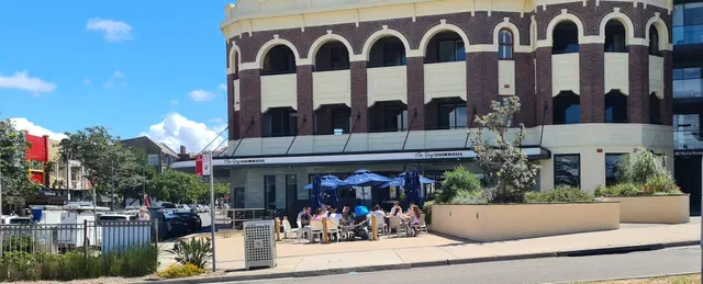 The Bay Hotel and Diner