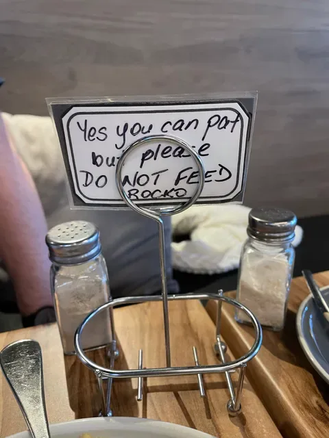 The Blind Chef Cafe & Dessert Bar
