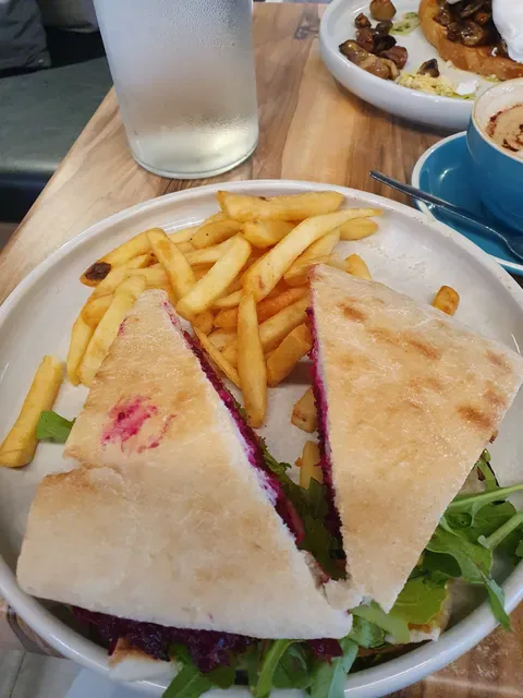 The Blind Chef Cafe & Dessert Bar