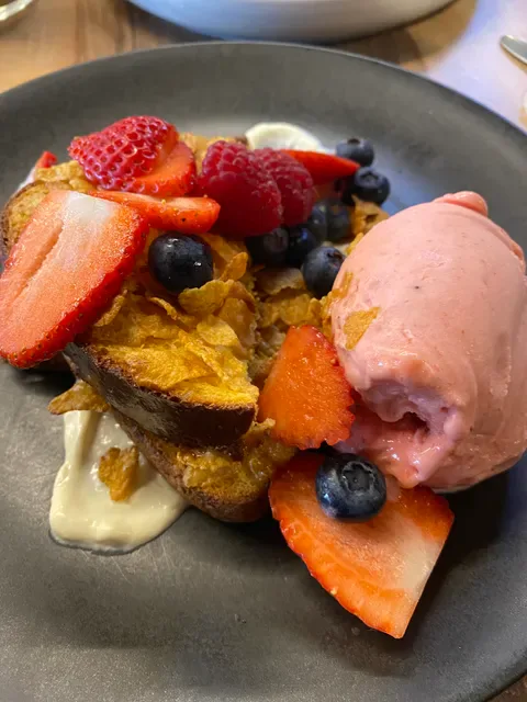 The Blind Chef Cafe & Dessert Bar