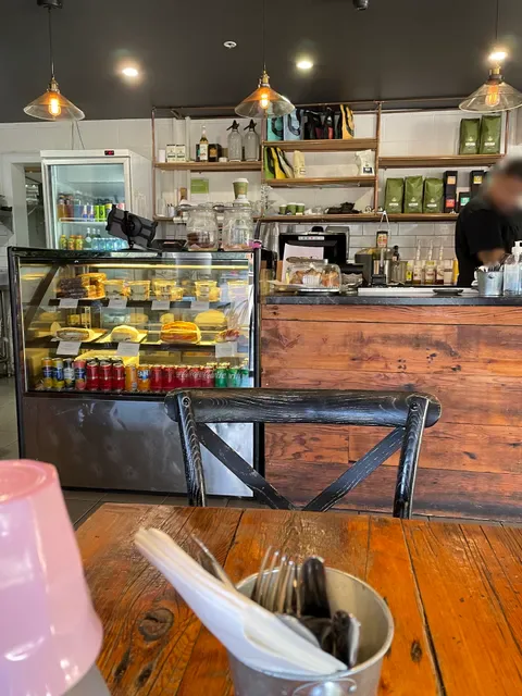 The Charles Corner cafe