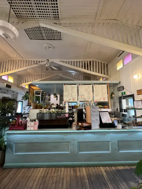 The Cove Dining