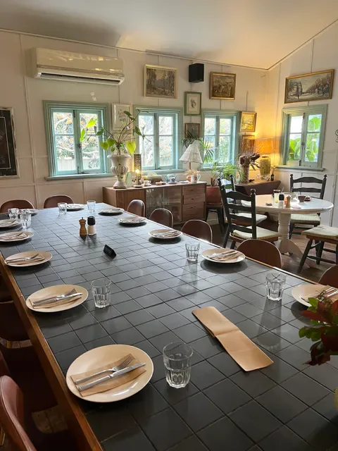 The Cove Dining