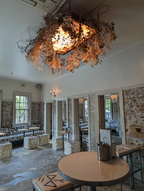 The Dolphin Hotel