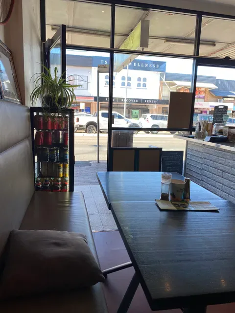 DRY LEAF CAFE