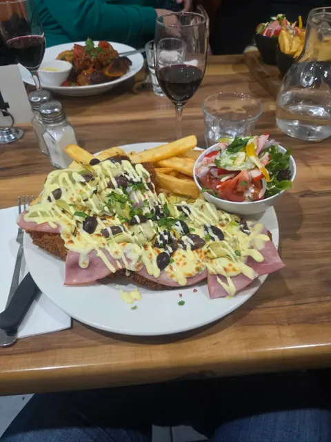 The Goni's Schnitzelria