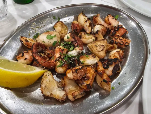 The Greek Islands Taverna