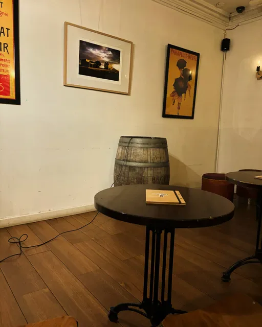 The Hive Bar