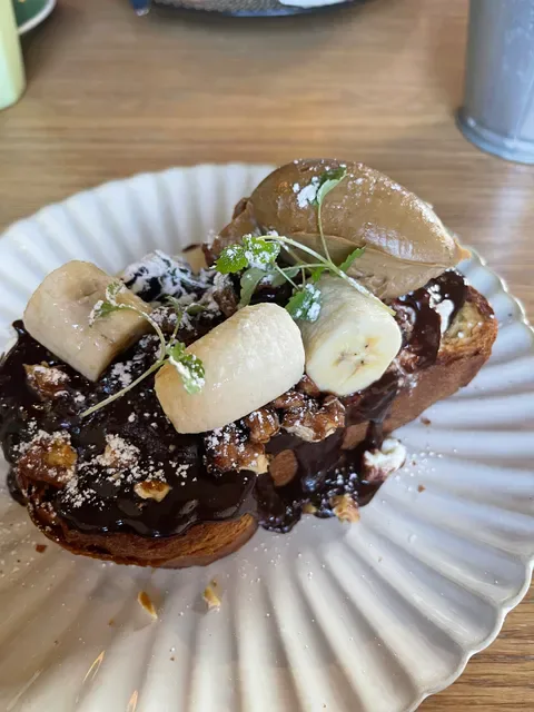 The Incinerator Café