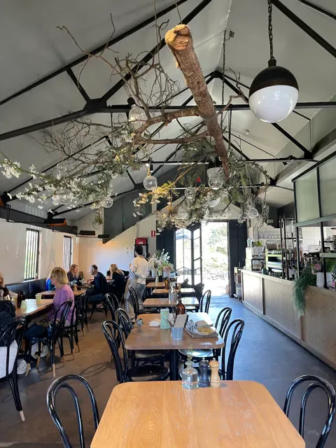 The Incinerator Café