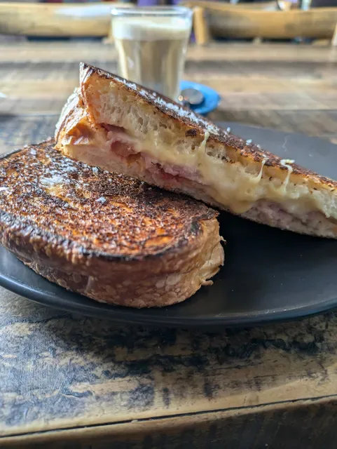 The Laneway Sandwich & Espresso