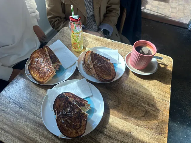 The Laneway Sandwich & Espresso