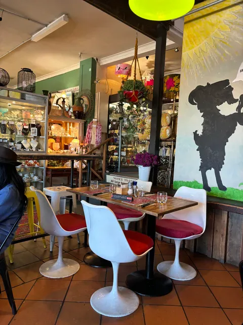 The Laughing Goat Cafe