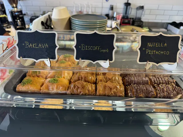 Local Hive Cafe