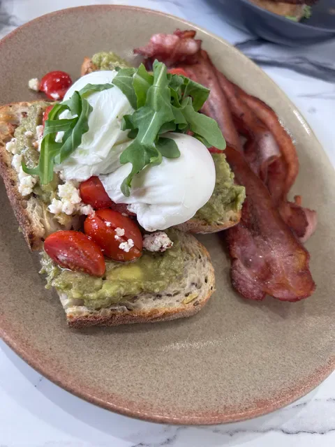 Local Hive Cafe