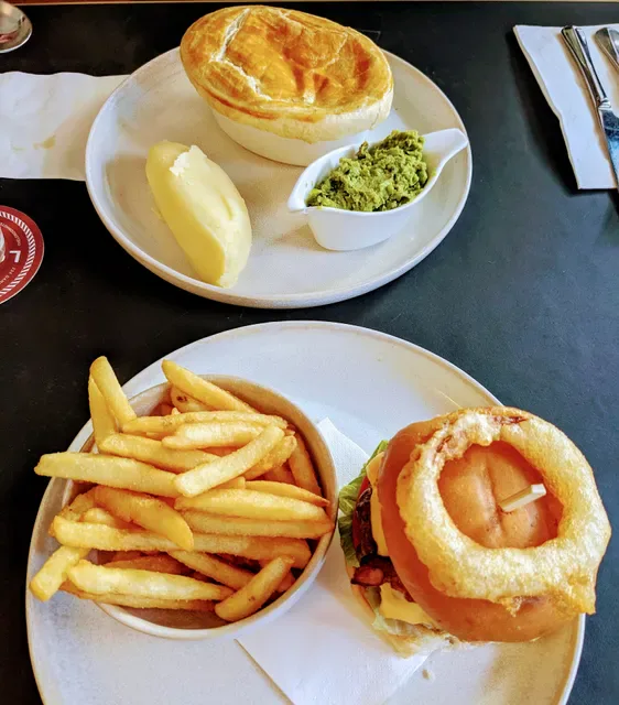 The London Hotel