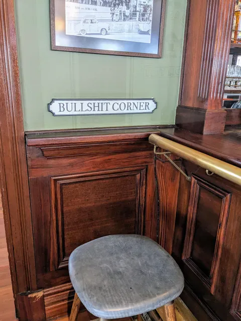 The London Hotel