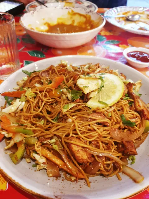 THE NEPALESE JOINT
