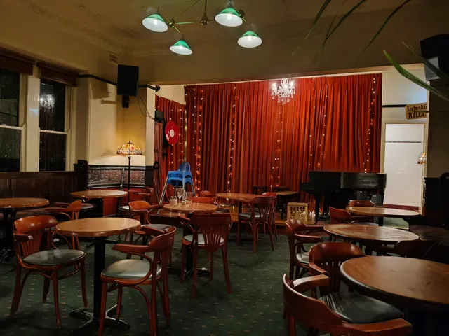 The Old City Bank Bar and Brasserie