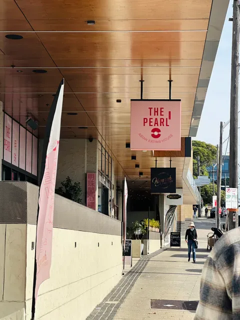 The Pearl Eating House