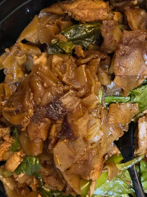 The Thai Artarmon