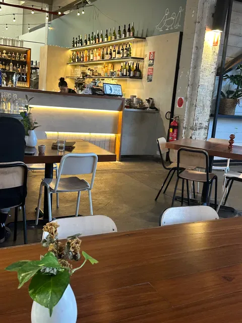 Three Blue Ducks, Rosebery