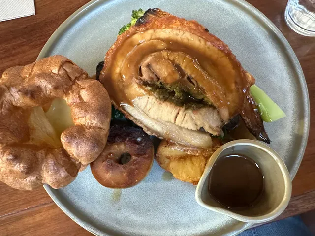Three Blue Ducks, Rosebery