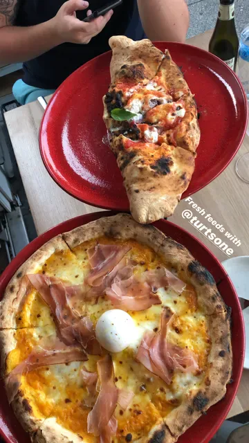 Tipica Pizza Bondi Beach