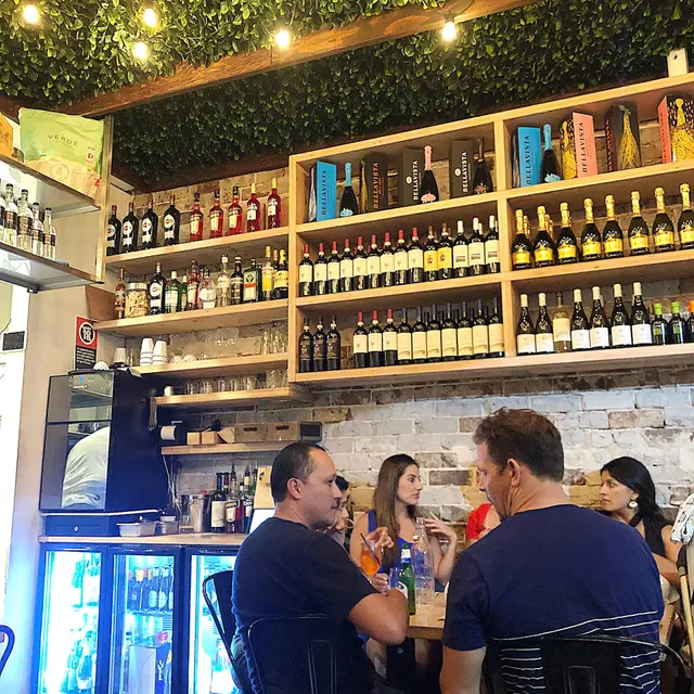 Tipica Pizza Bondi Beach