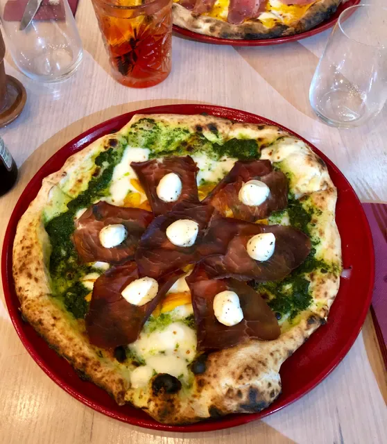 Tipica Pizza Bondi Beach